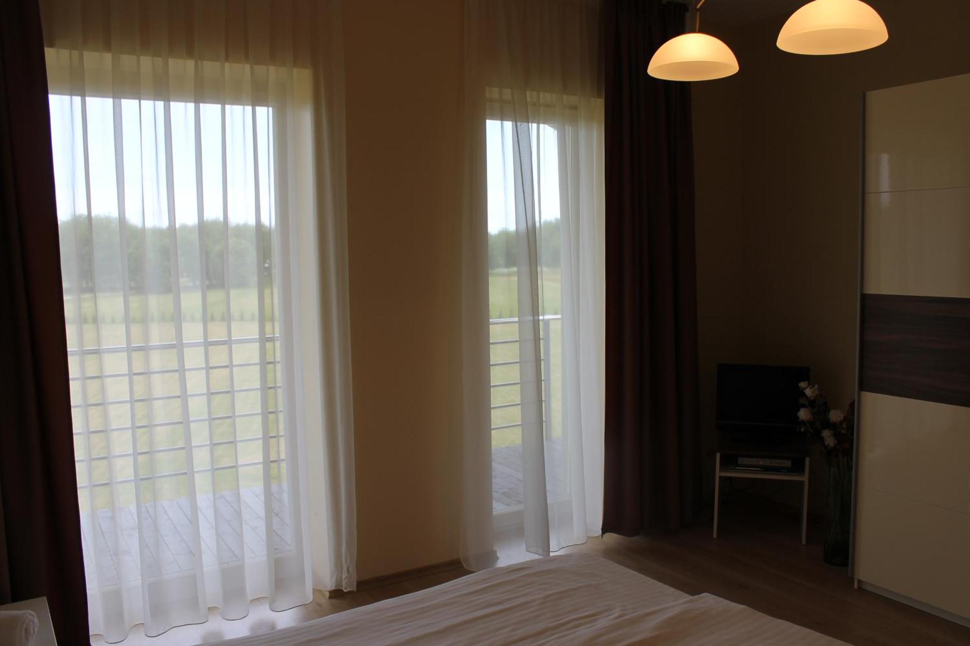 Beach Guesthouse Lenkas Saraiķi Buitenkant foto